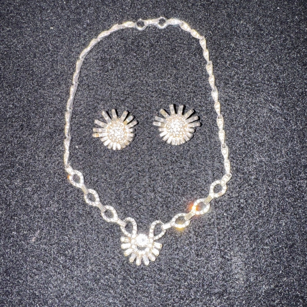 Vintage Pell 1950's Gorgeous Baguette Necklace Earrings Set Rhodium Plated